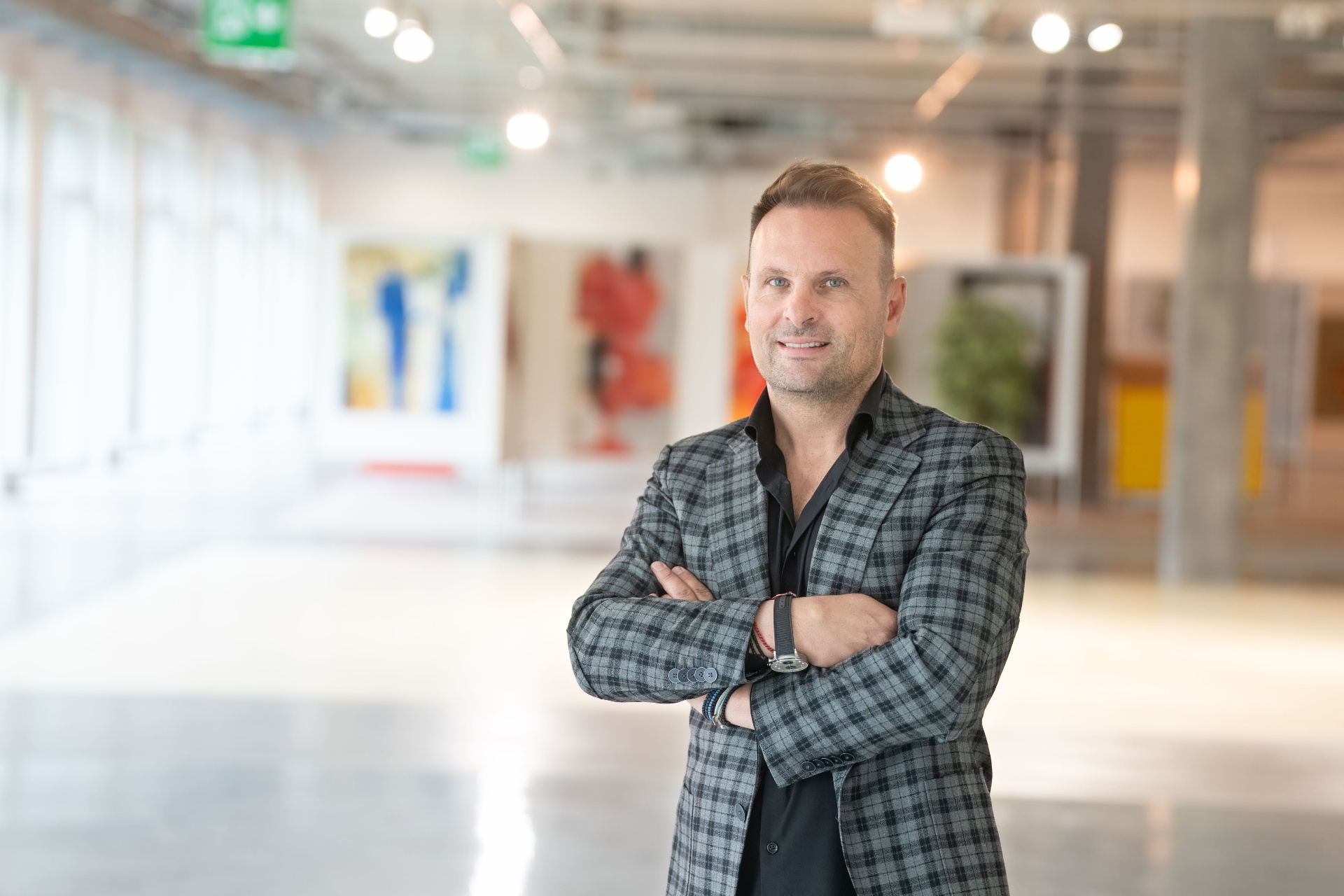 Portraitfoto von George Tzionas, Werkstattleiter:in für Mensch hinter dem Business